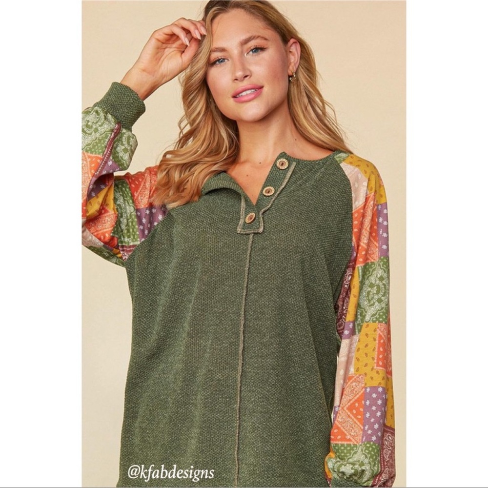 Textured Sweater Knit Color Block Bubble Sleeve
Button Detail Top!